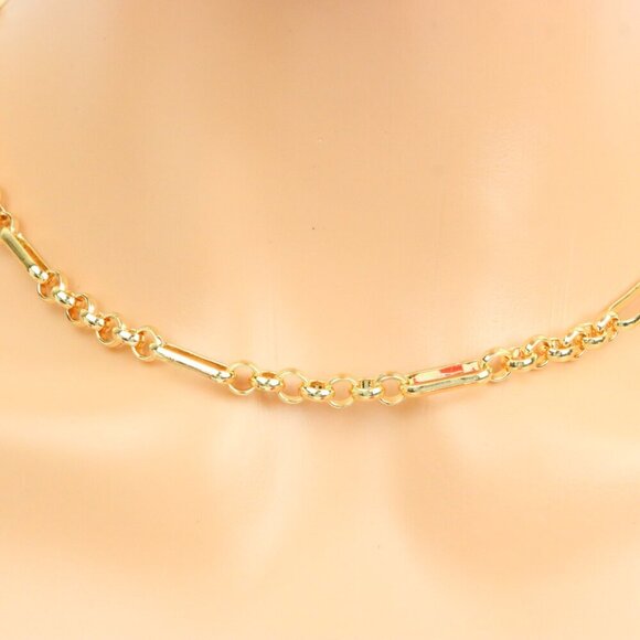 "Minimalist & Elegant Necklace Chain – Perfect for Women & Girls | UNVRC1510 - Picture 5 of 10